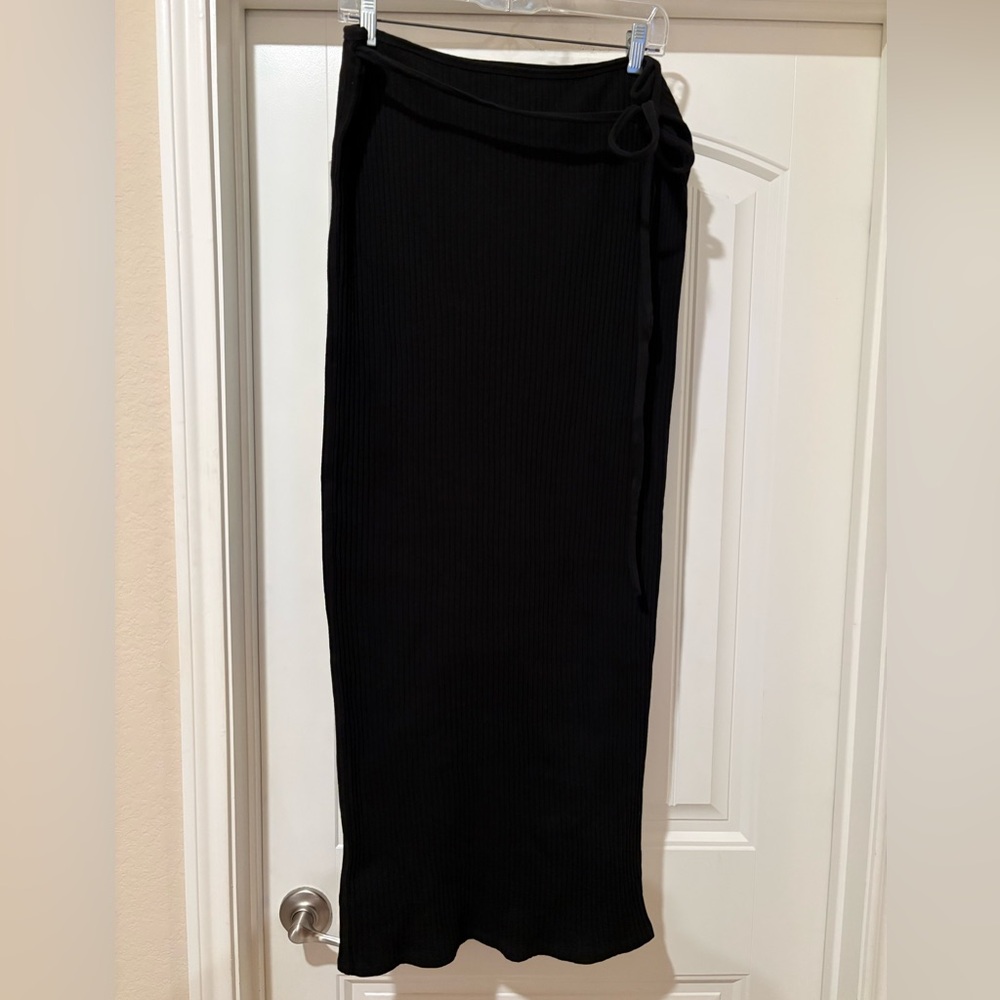 Baserange Brig Skirt Large NWT Black Organic Cotton Ribbed Wrap Midi Skirt - Picture 4 of 15
